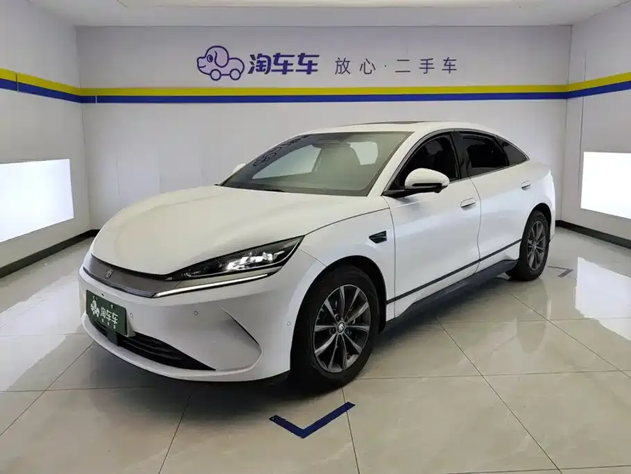 BYD Qin L — фото 1