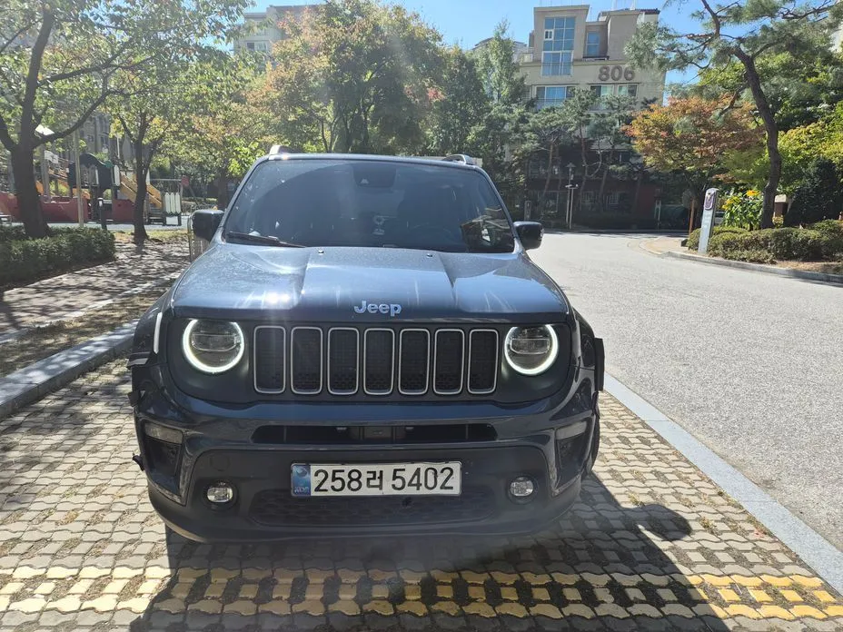 Jeep Renegade — фото 7