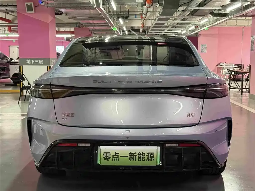 BYD Seal — фото 7