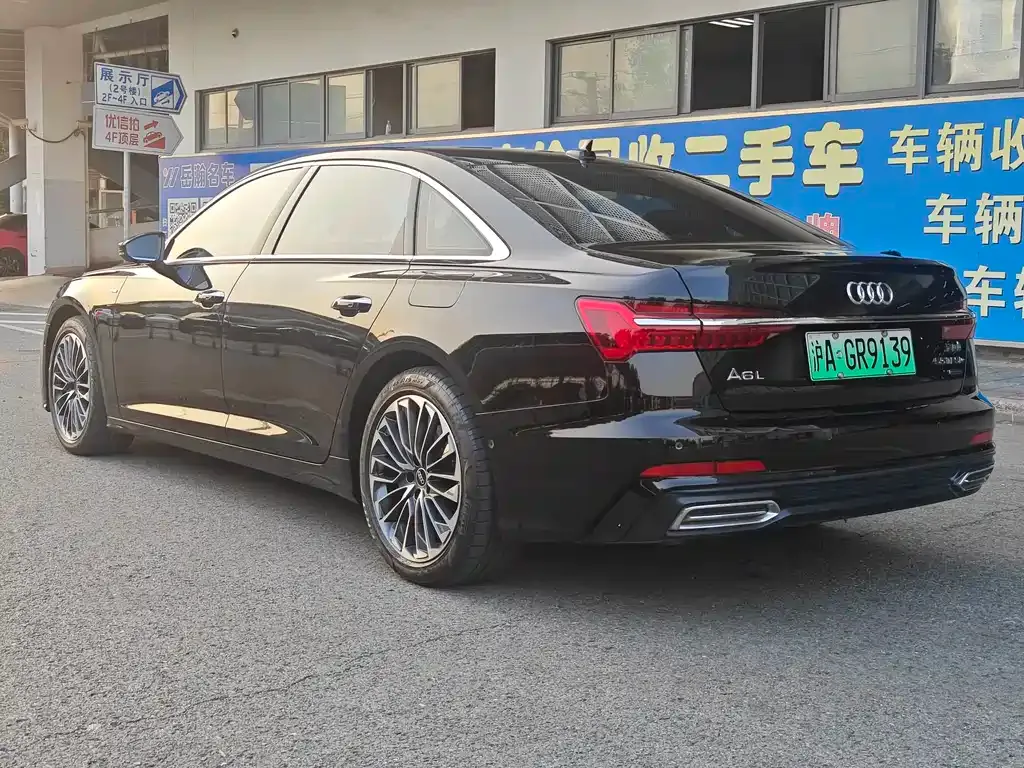 Audi A6L New Energy — фото 10