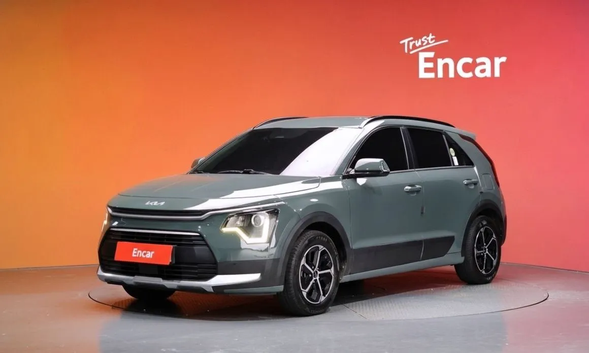 Kia Niro — фото 1