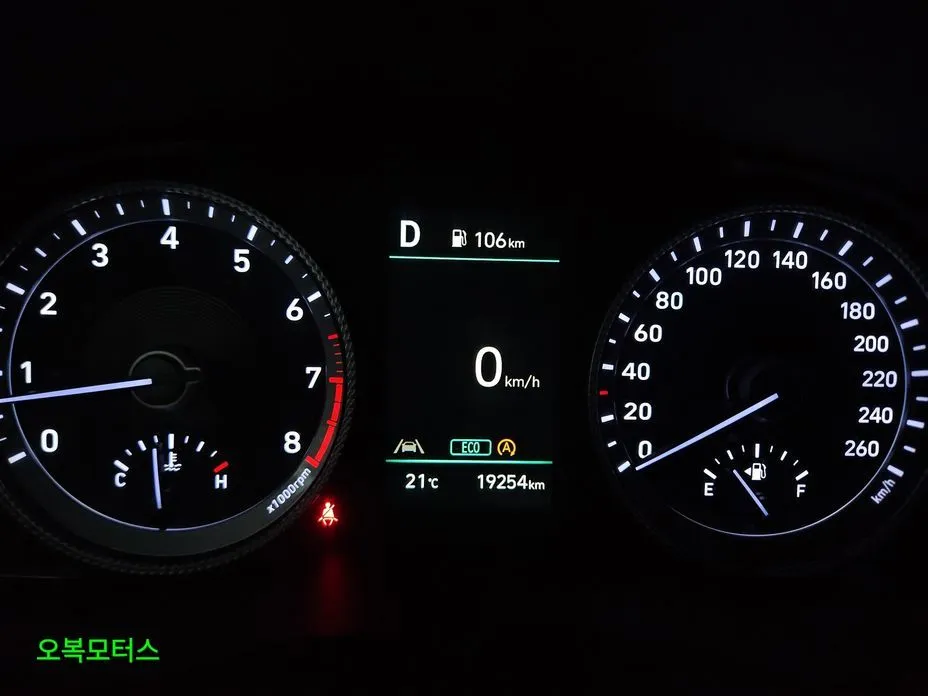 Hyundai Sonata — фото 4