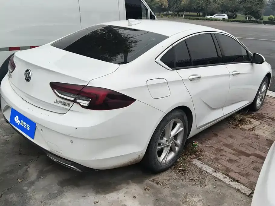 Buick Regal — фото 10