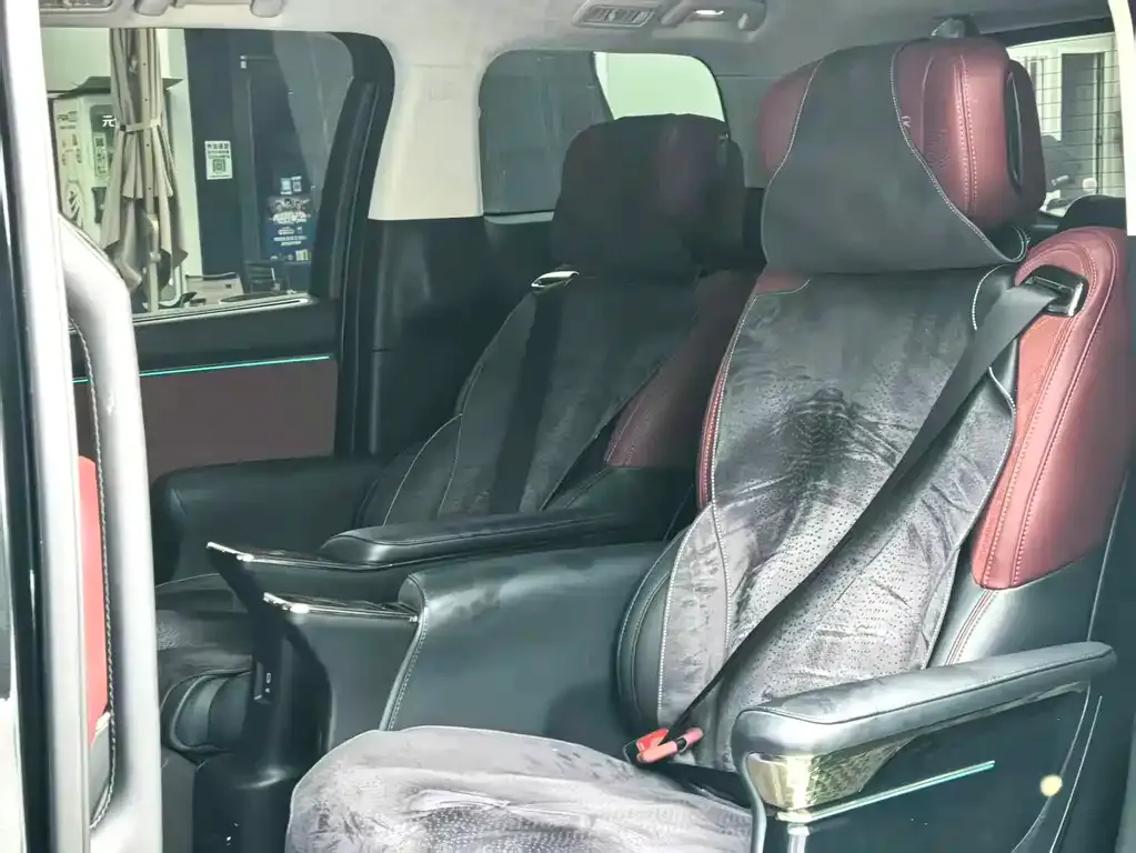 GAC Motor Trumpchi E9 — фото 10