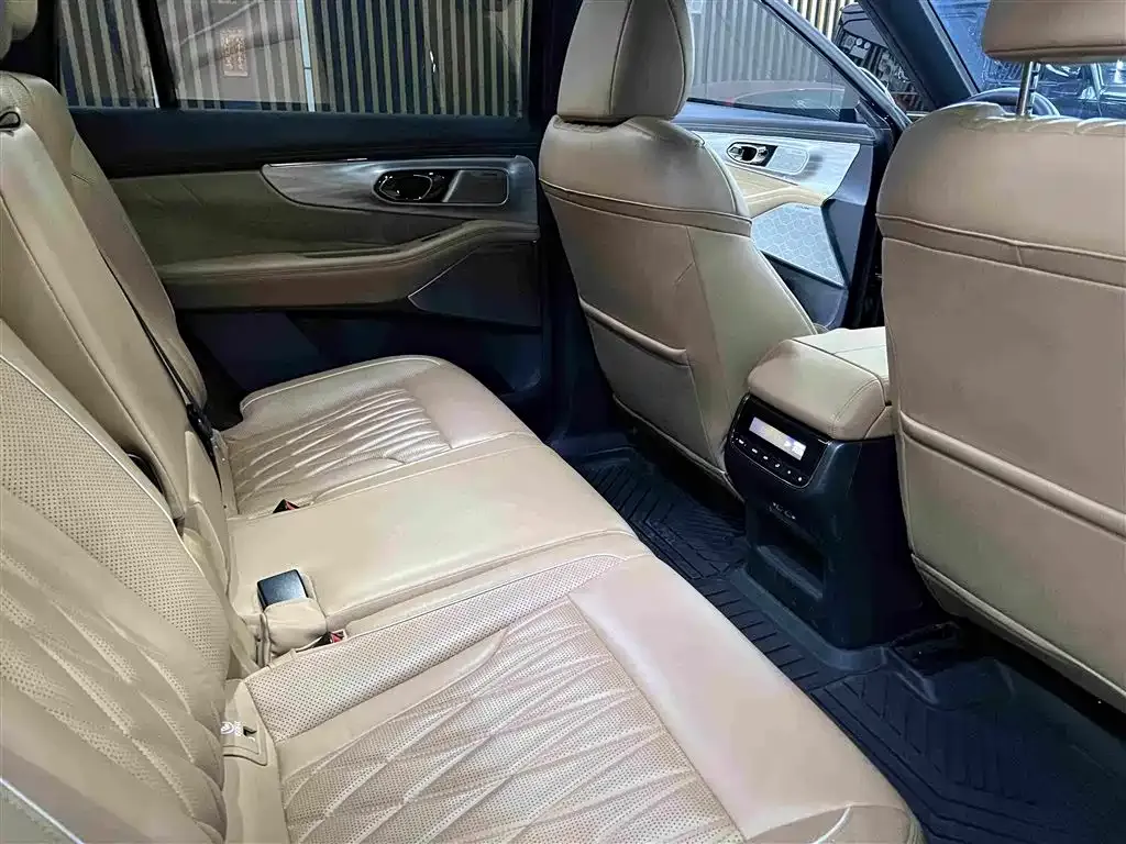 GAC Motor Trumpchi ES9 — фото 3
