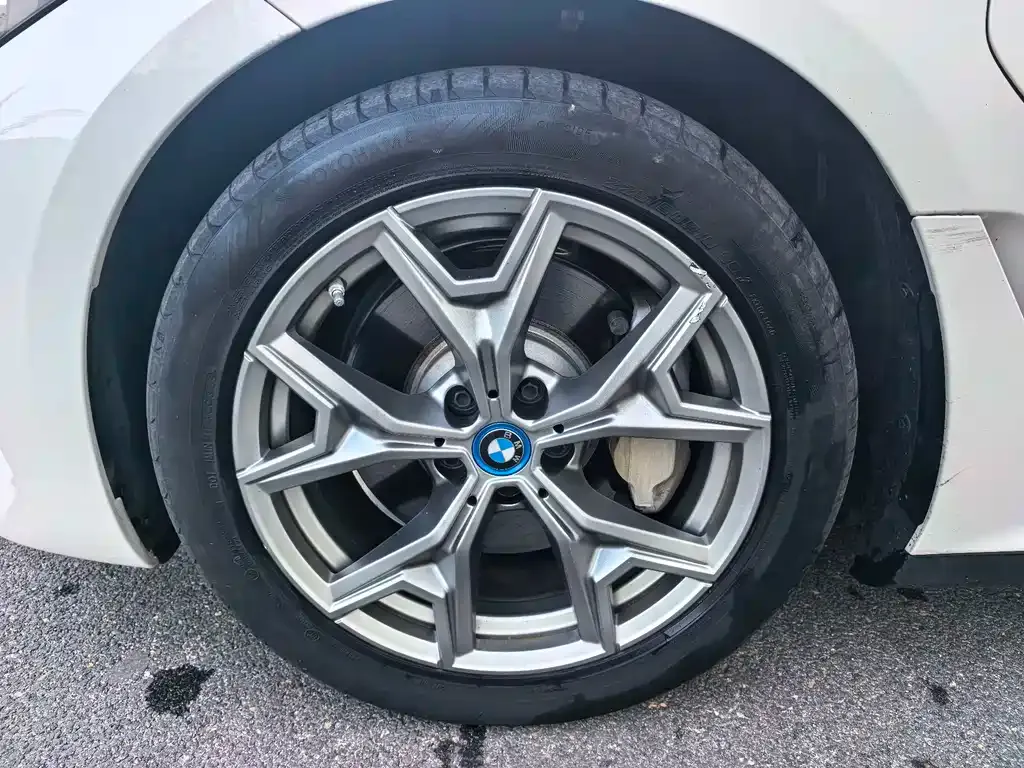 BMW i3 — фото 7