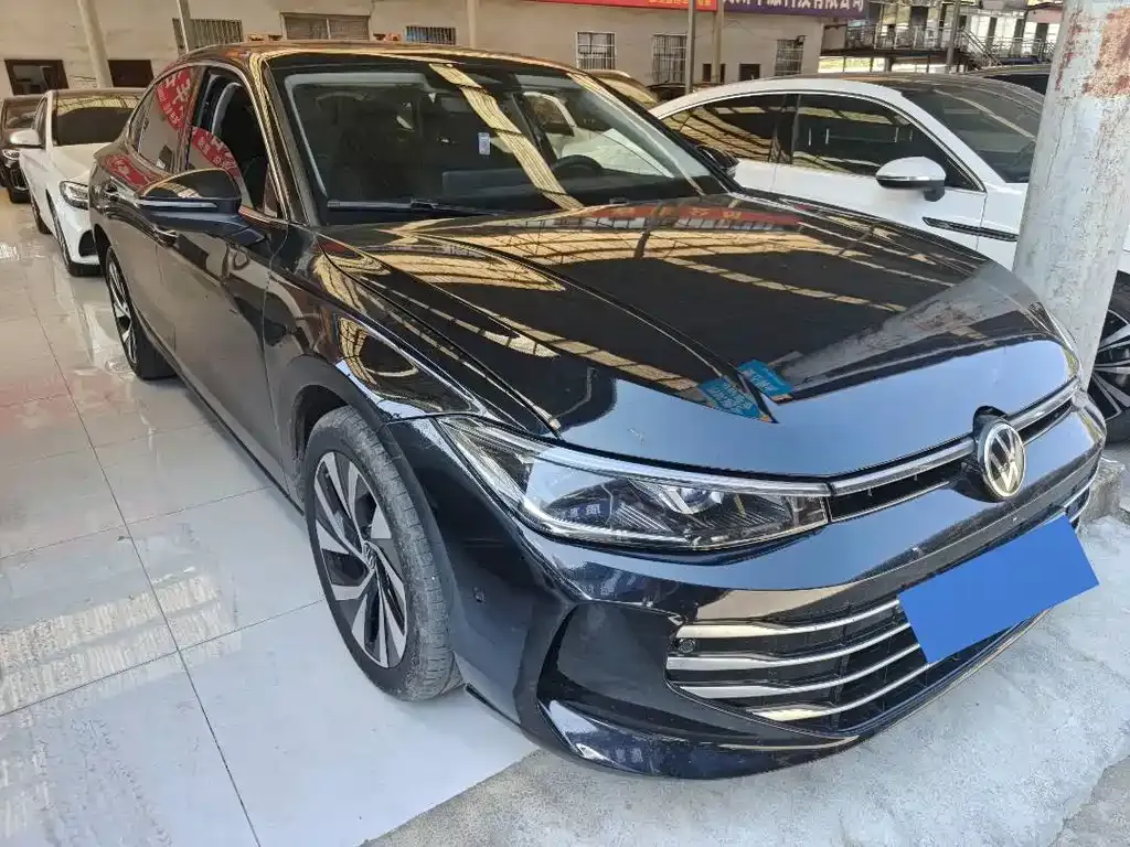 Volkswagen Passat — фото 4