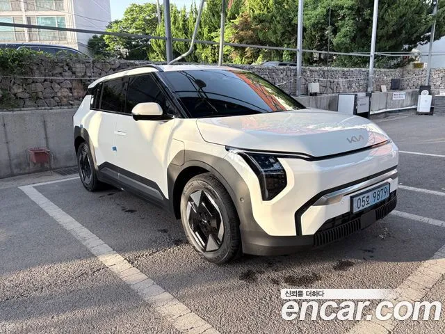 Kia EV3 — фото 7