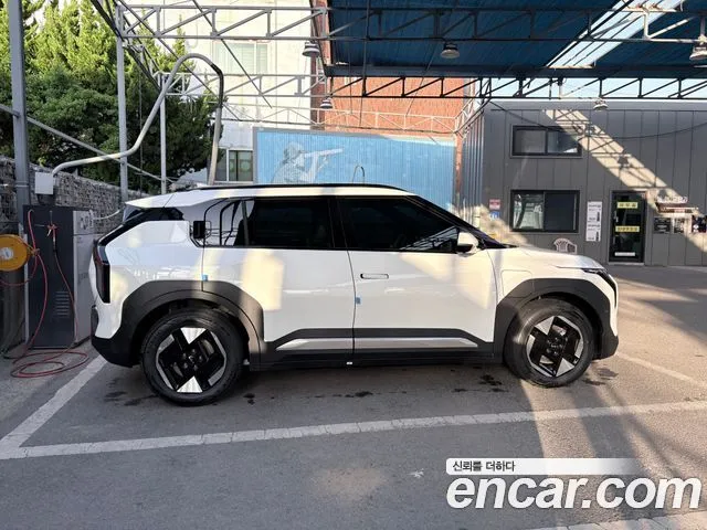 Kia EV3 — фото 6