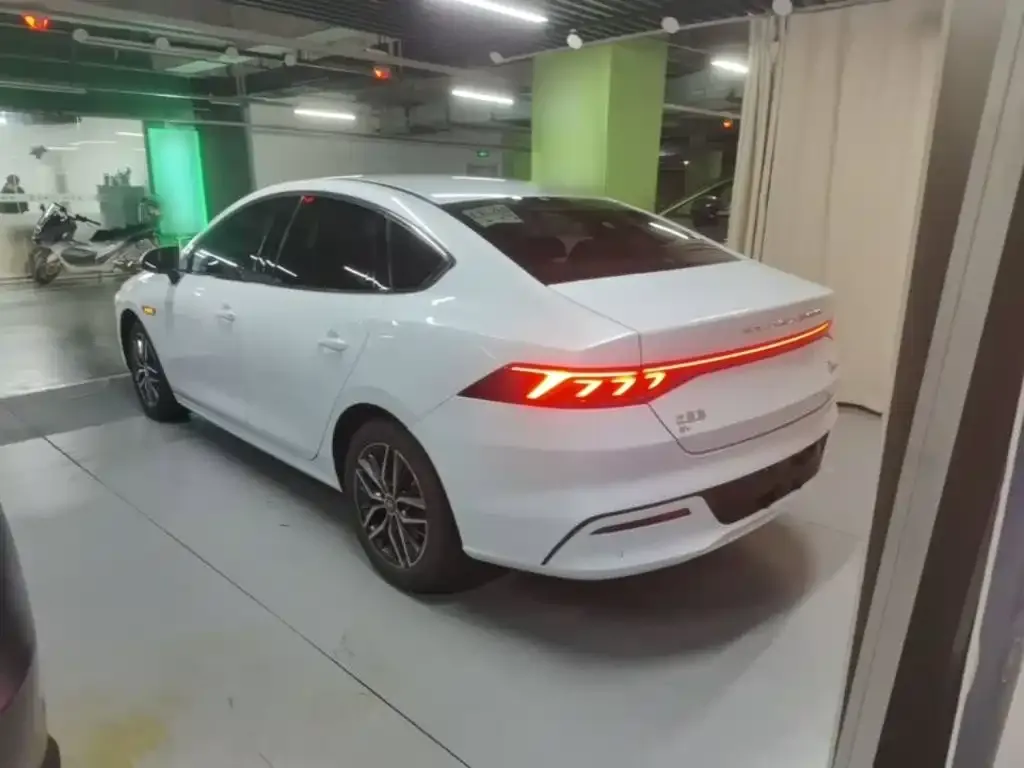 BYD Qin PLUS — фото 4