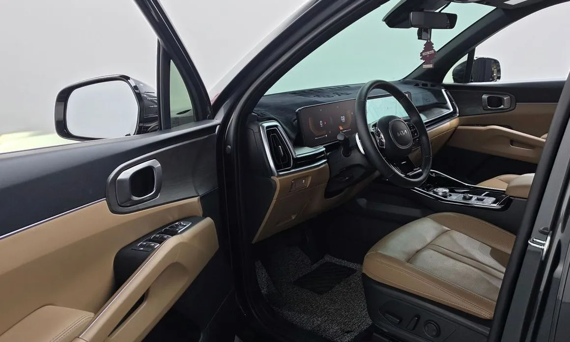 Kia Sorento — фото 6