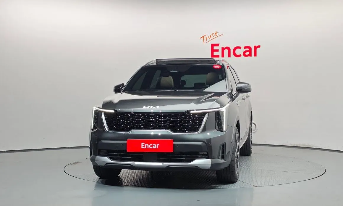 Kia Sorento — фото 8