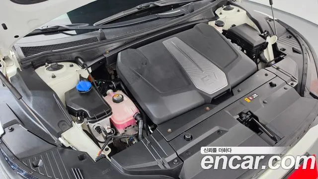 Kia EV6 — фото 9