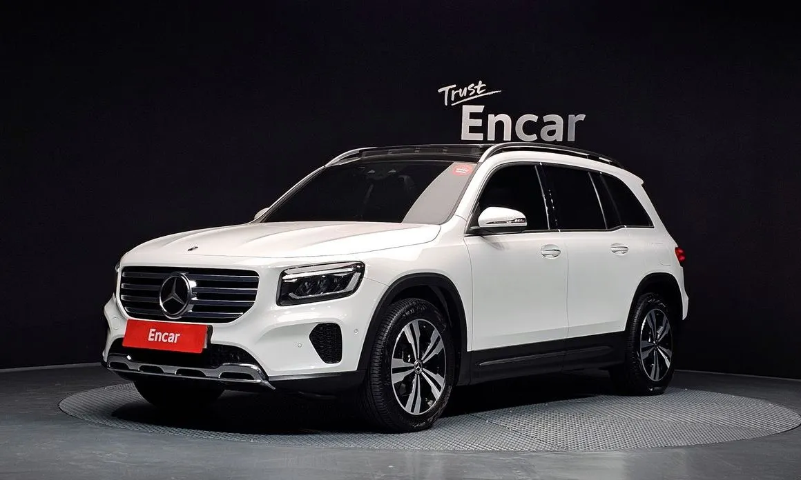 Mercedes-Benz GLB-Class — фото 1