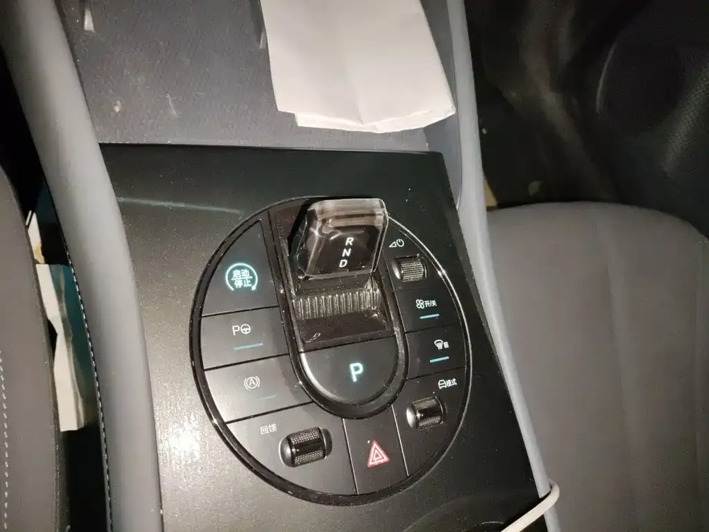 BYD Seal 06GT — фото 9