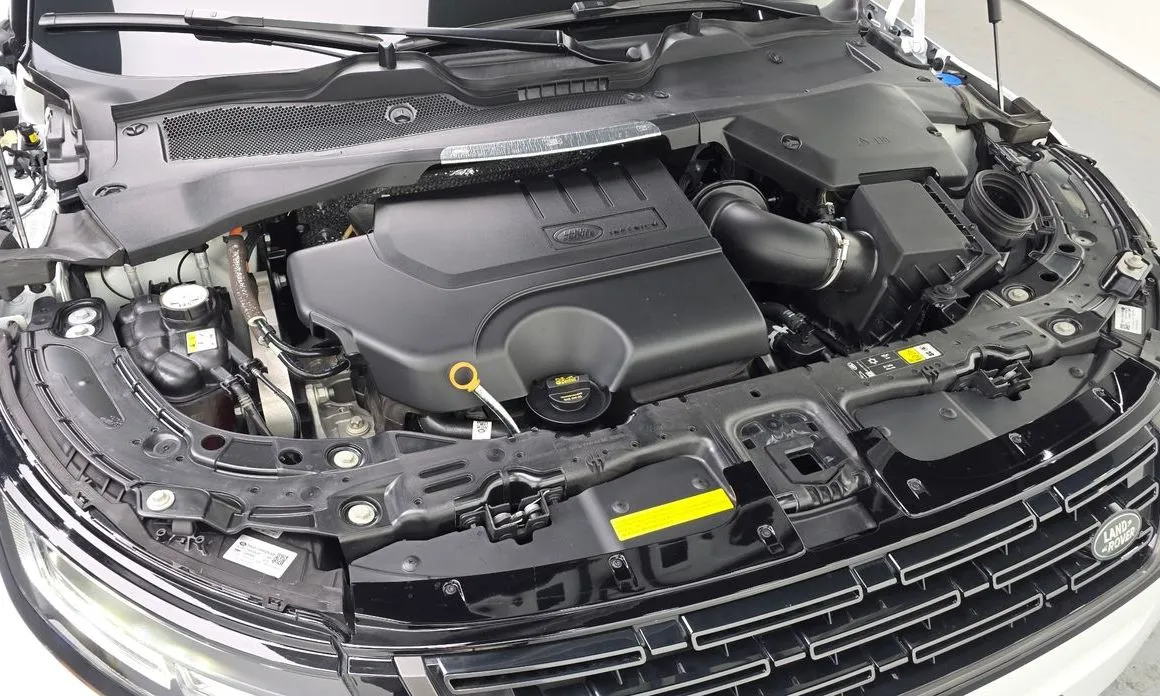 Land Rover Range Rover Evoque — фото 10