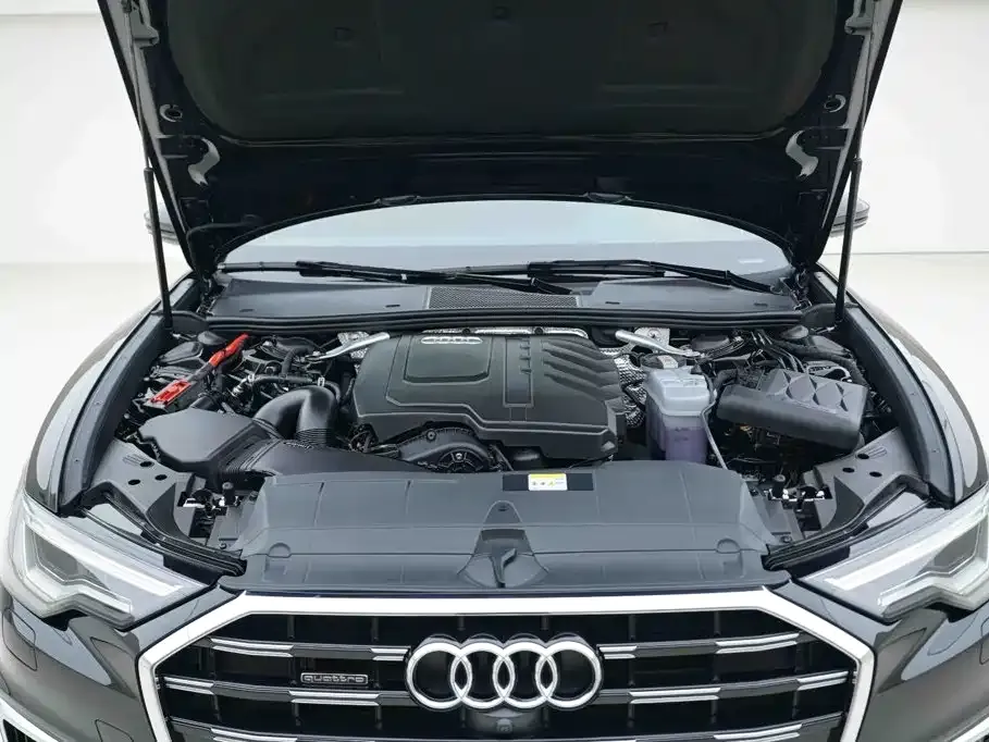 Audi A6L — фото 10