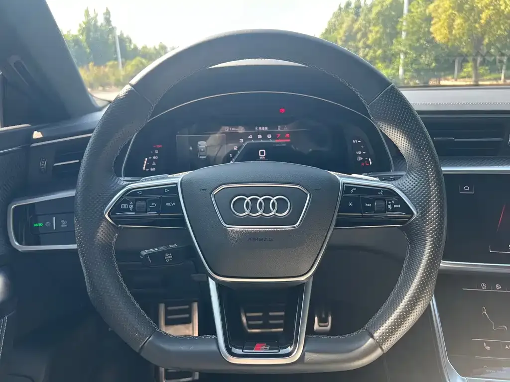 Audi A7 — фото 2