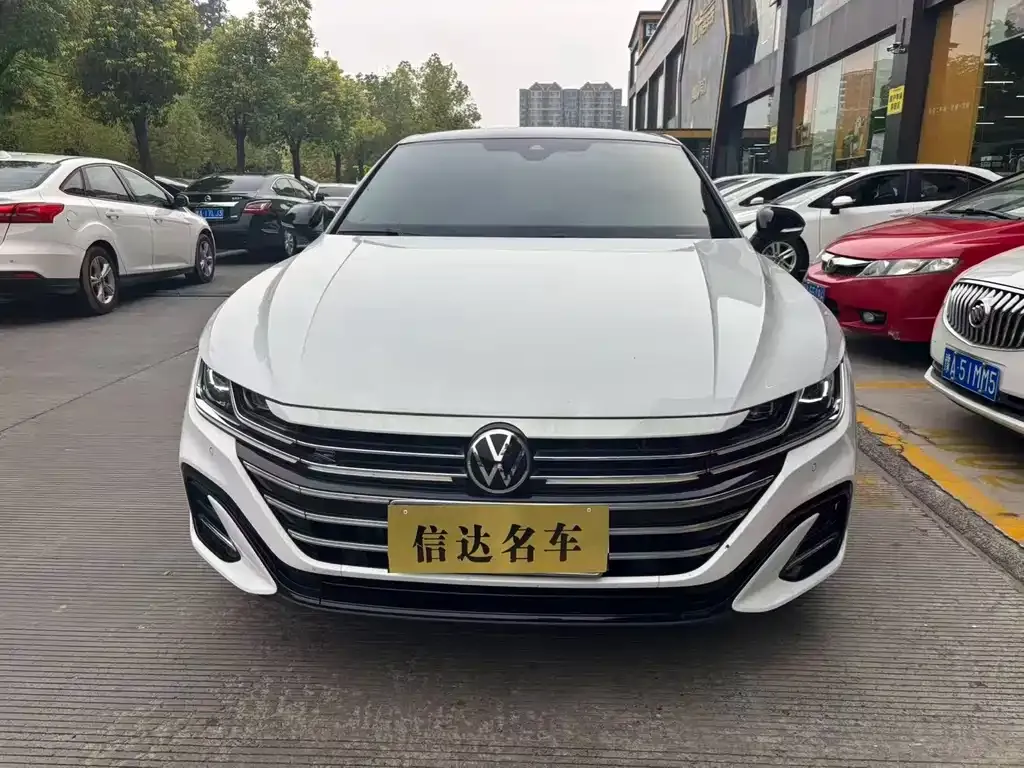 Volkswagen CC — фото 6