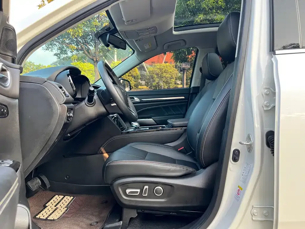 GAC Motor Trumpchi GS8 — фото 2