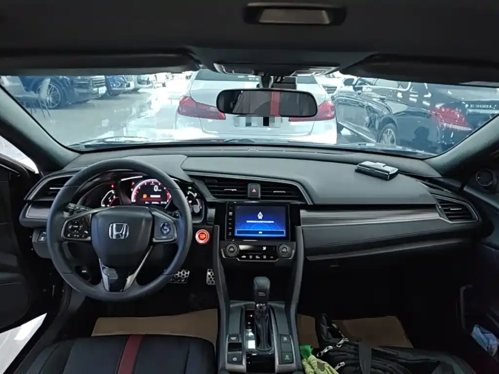 Honda Civic — фото 6