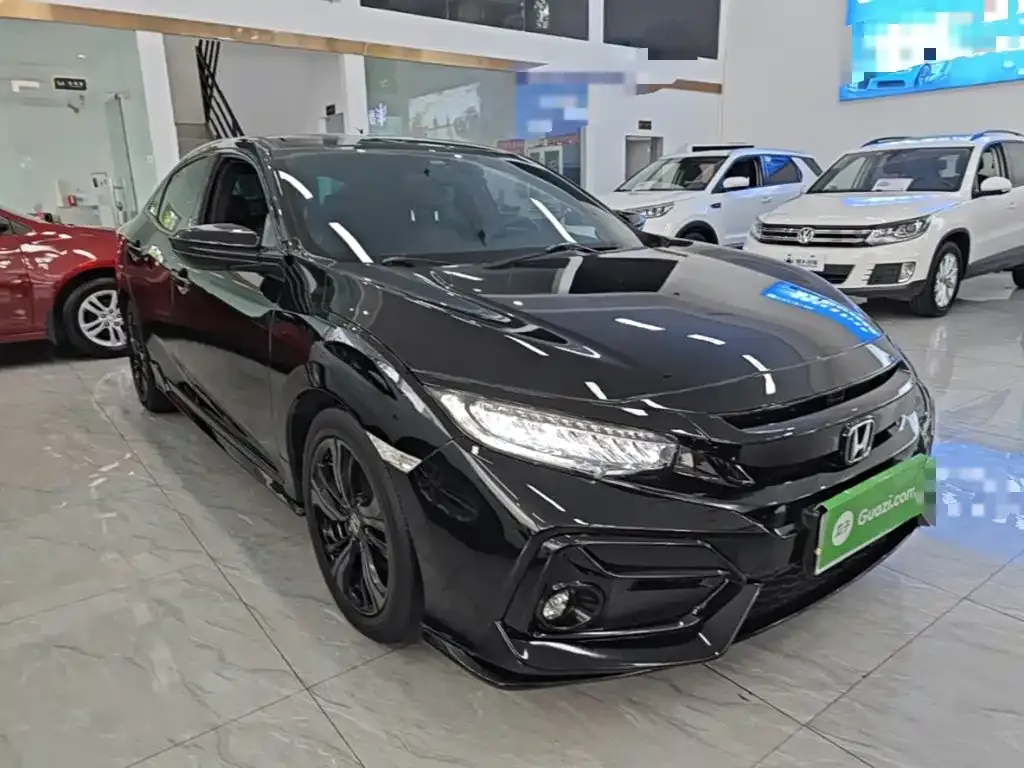 Honda Civic — фото 10