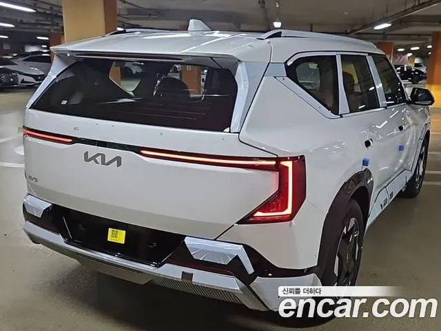 Kia EV5 — фото 10