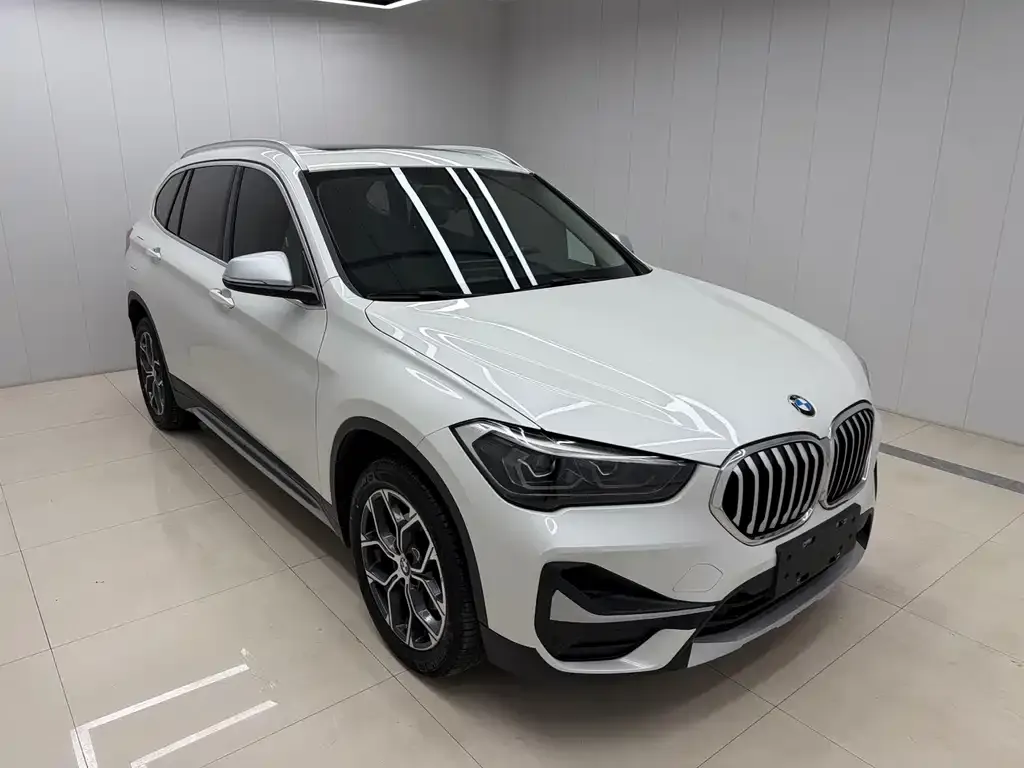 BMW X1 — фото 2