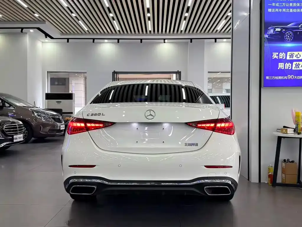 Mercedes-Benz C-Class — фото 10
