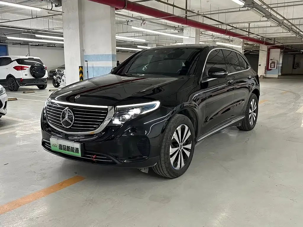 Mercedes-Benz EQC — фото 1