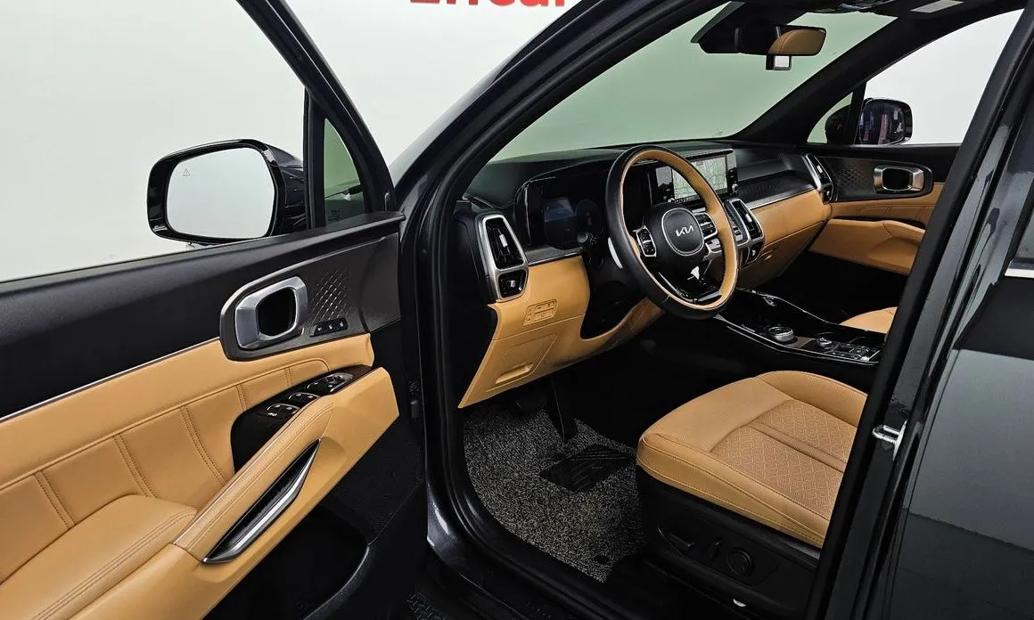 Kia Sorento — фото 7