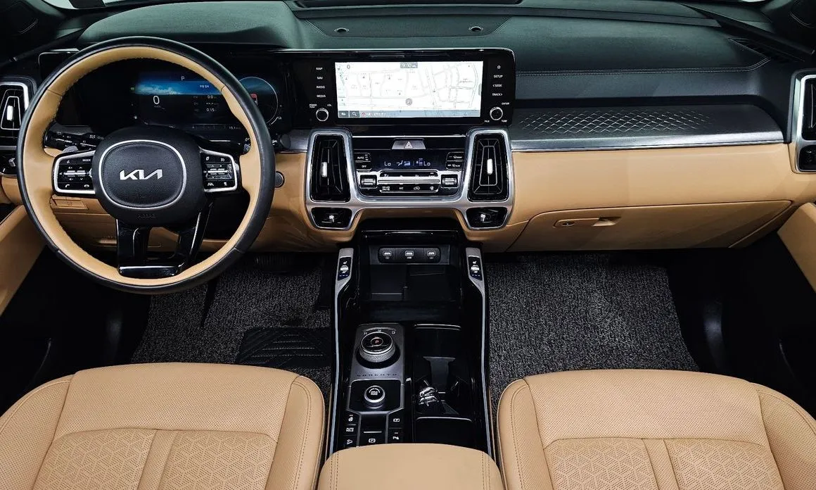 Kia Sorento — фото 5