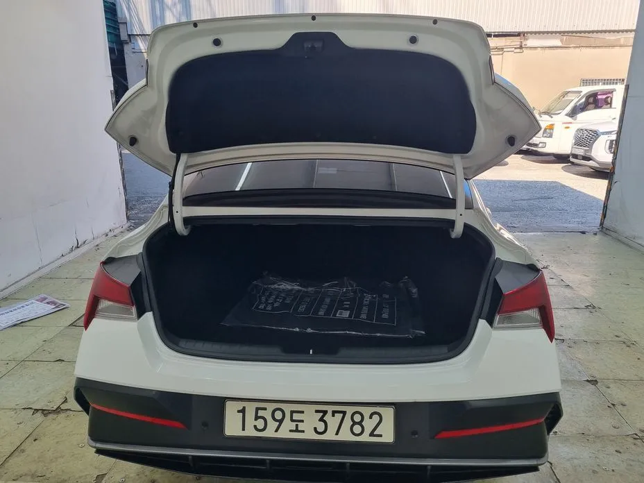 Hyundai AVANTE — фото 6