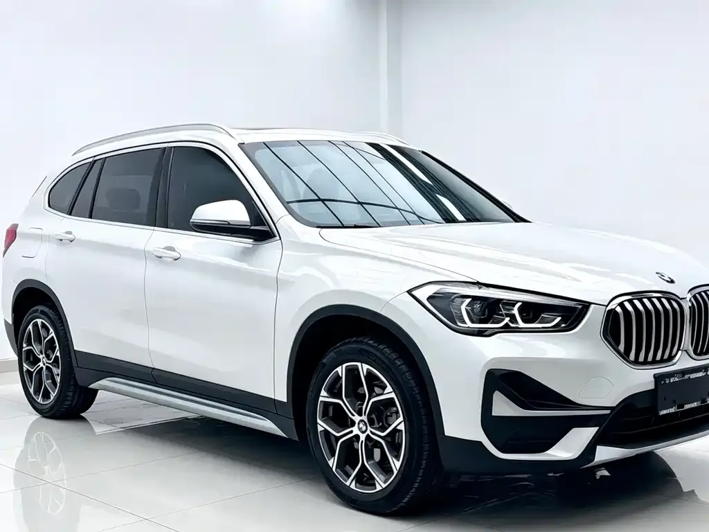 BMW X1 — фото 6