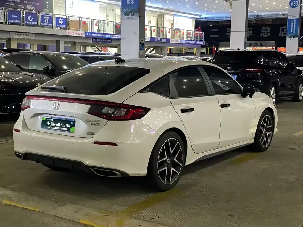 Honda Civic — фото 3