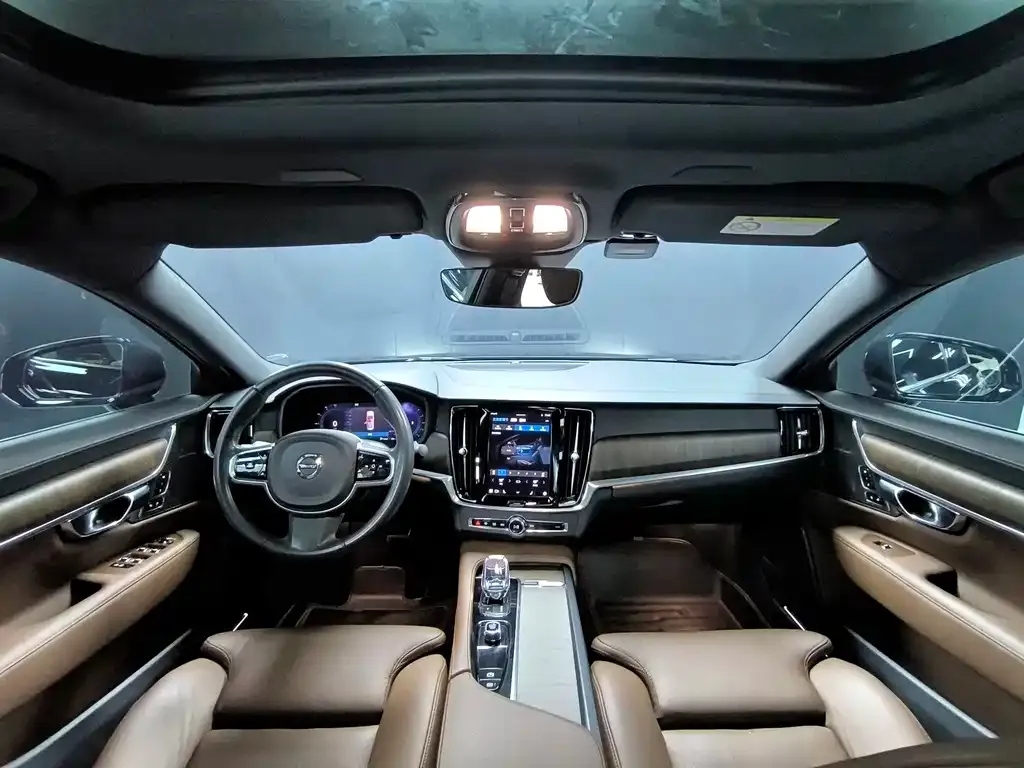 Volvo S90 — фото 4