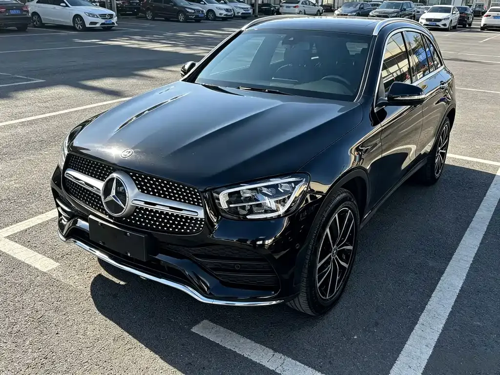 Mercedes-Benz GLC — фото 1