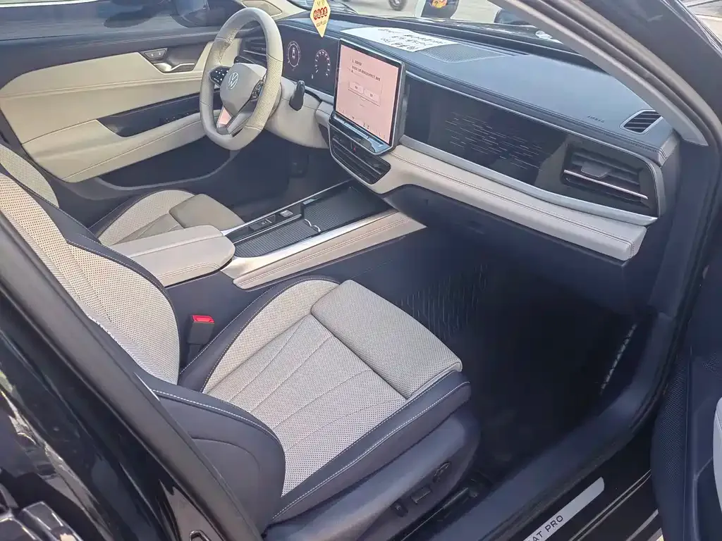 Volkswagen Passat — фото 9