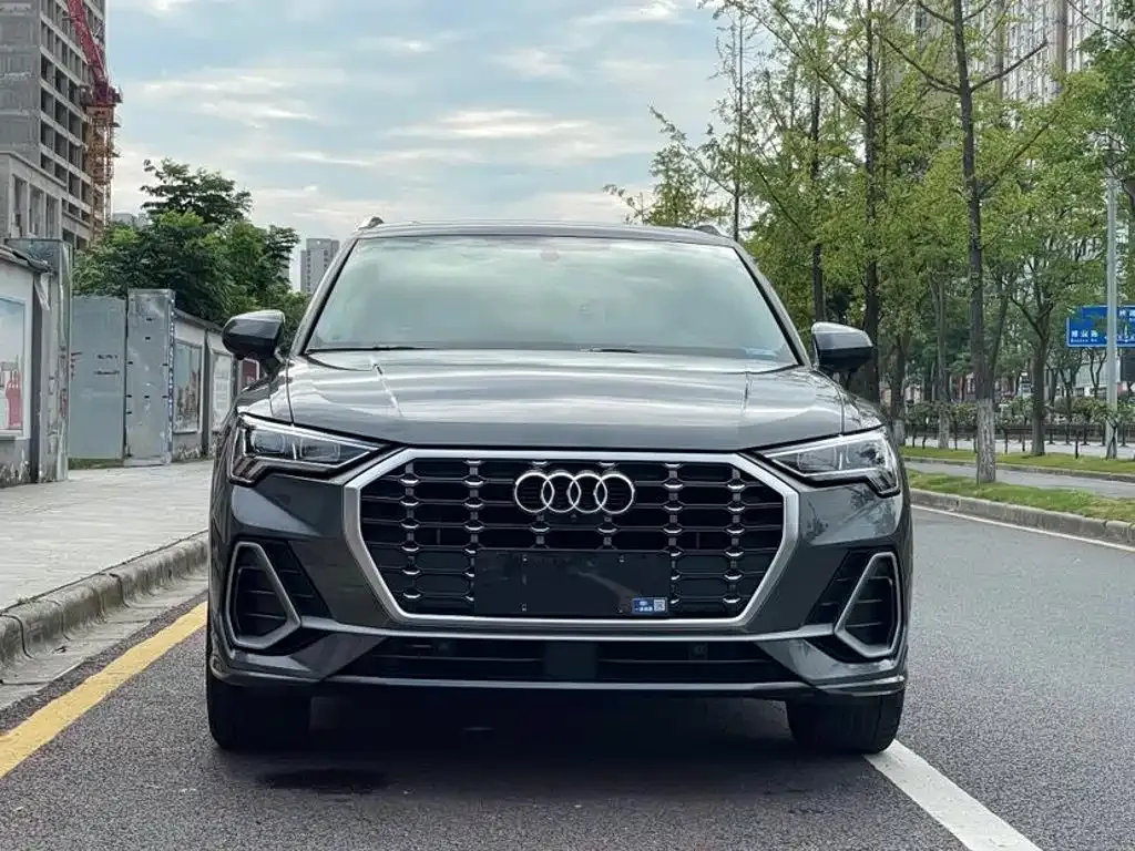 Audi Q3 — фото 5