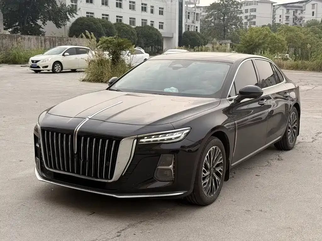 Hongqi H5 — фото 1