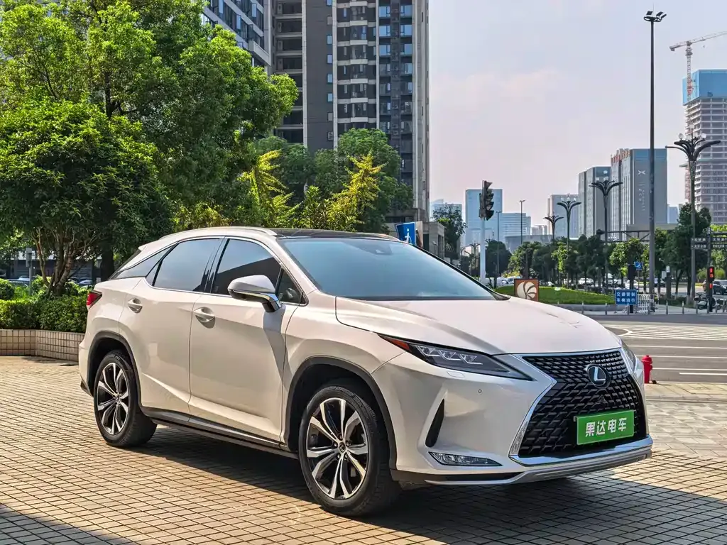 Lexus RX — фото 8