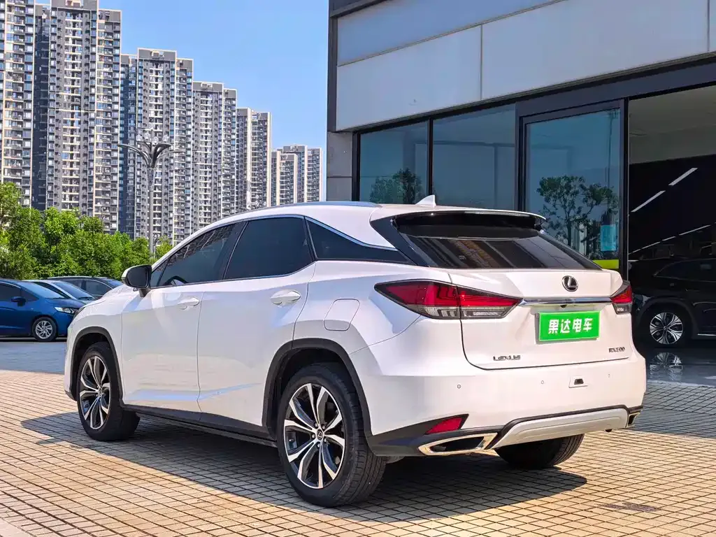 Lexus RX — фото 2