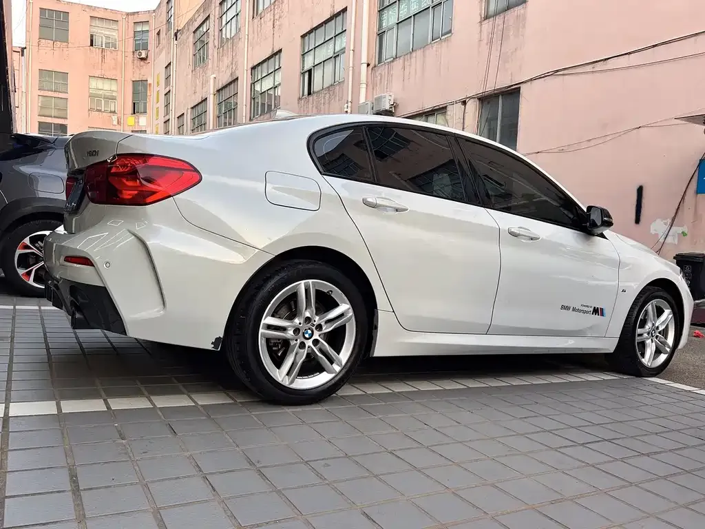 BMW 1 Series — фото 7
