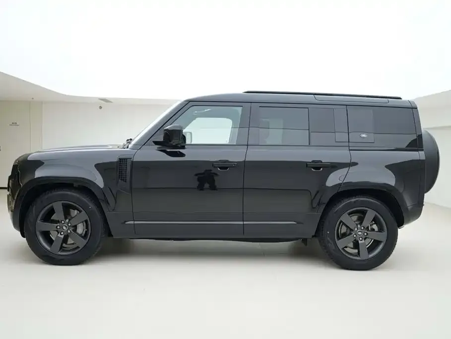 Land Rover Defender — фото 8