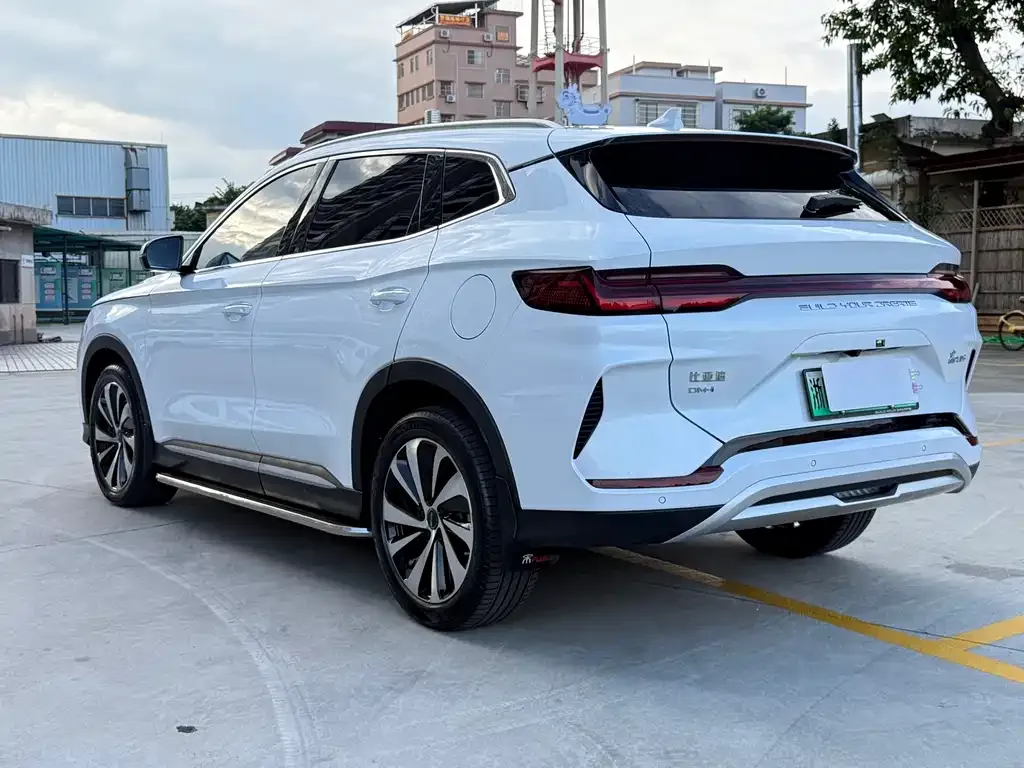 BYD PLUS New Energy — фото 5