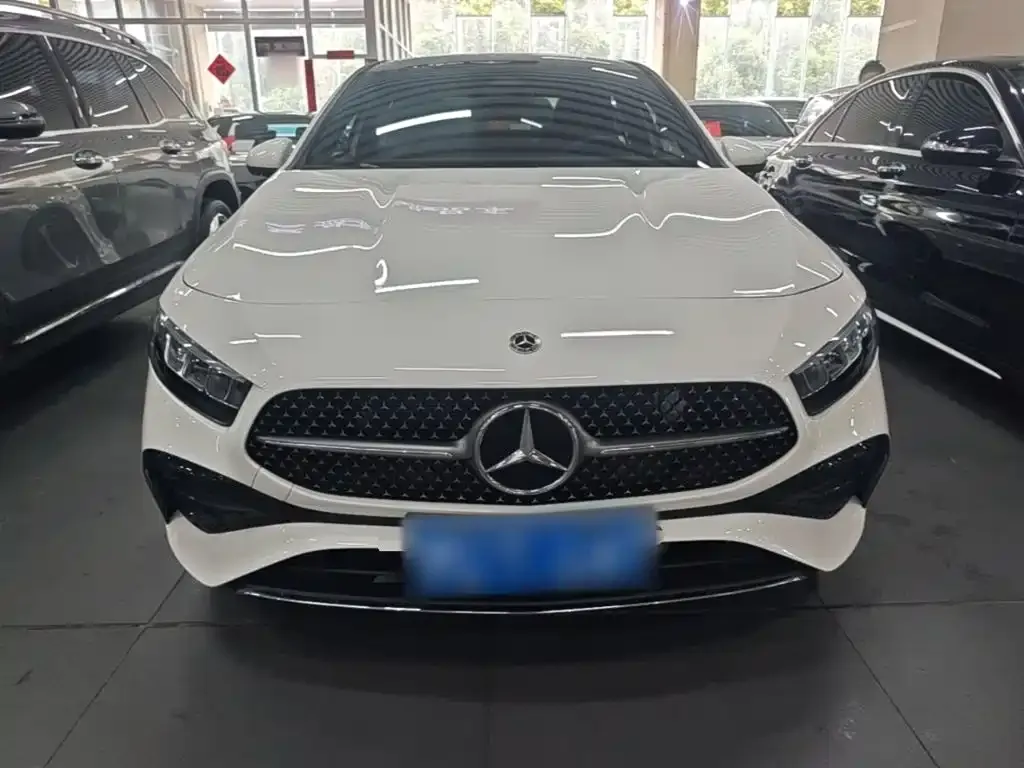 Mercedes-Benz A-Class — фото 10