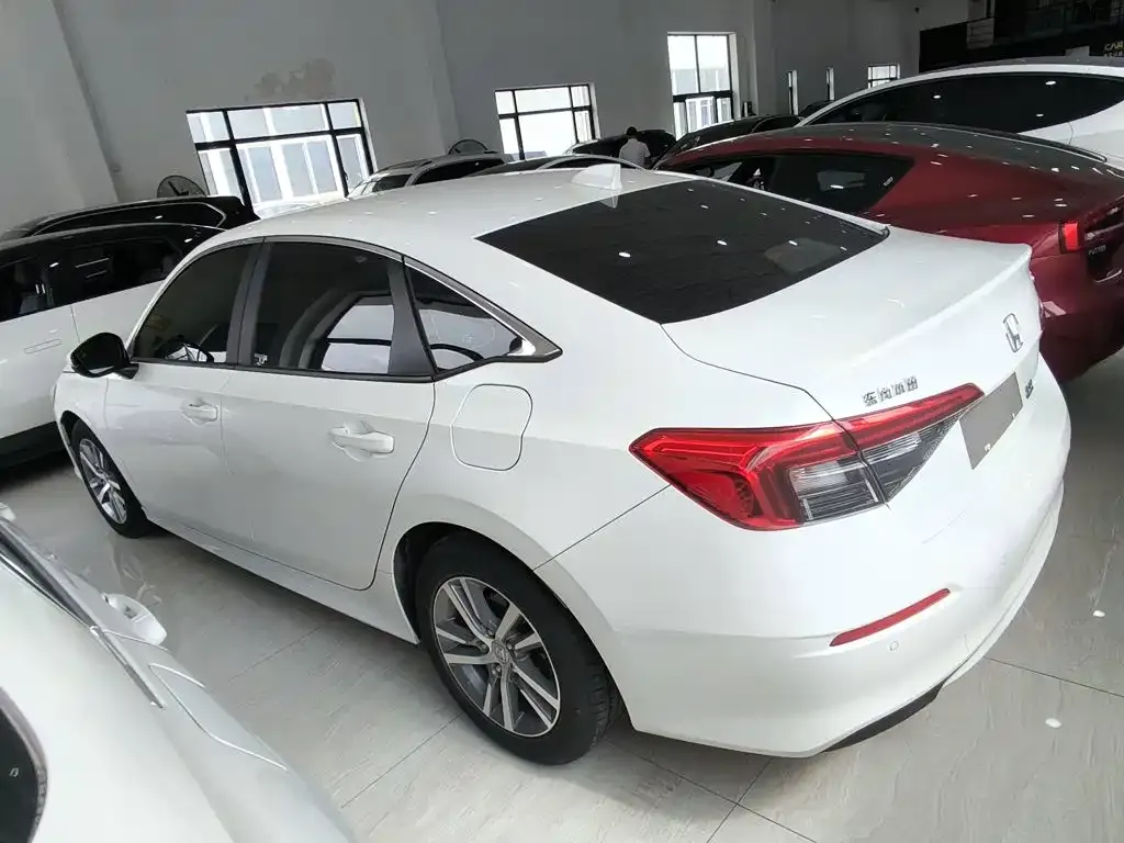 Honda Civic — фото 6
