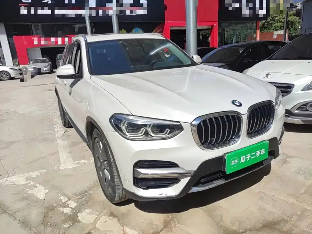 BMW X3 — фото 10