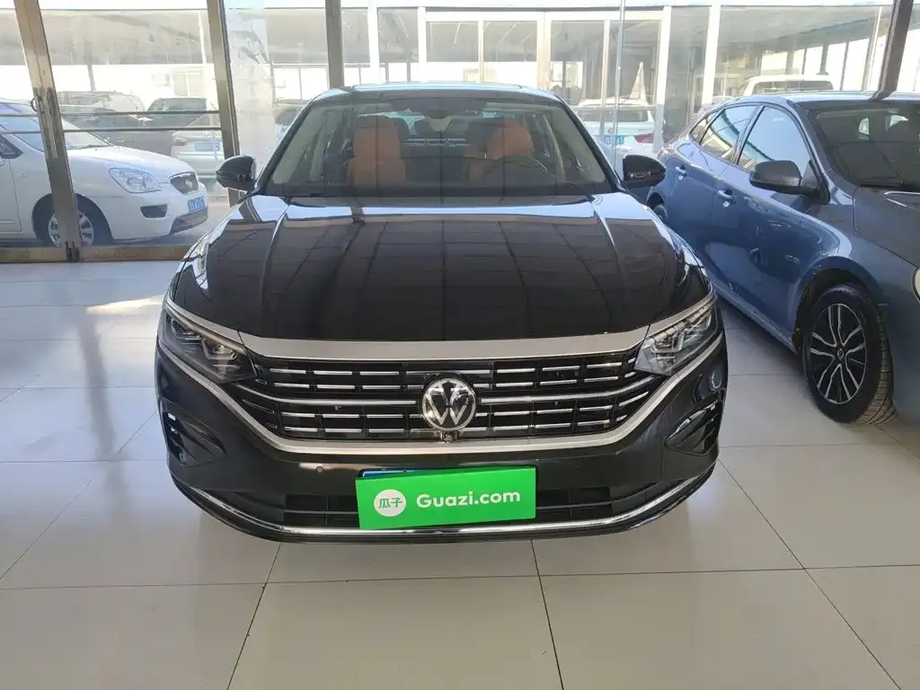 Volkswagen Passat — фото 6