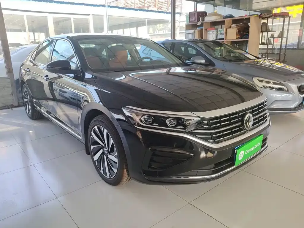 Volkswagen Passat — фото 4